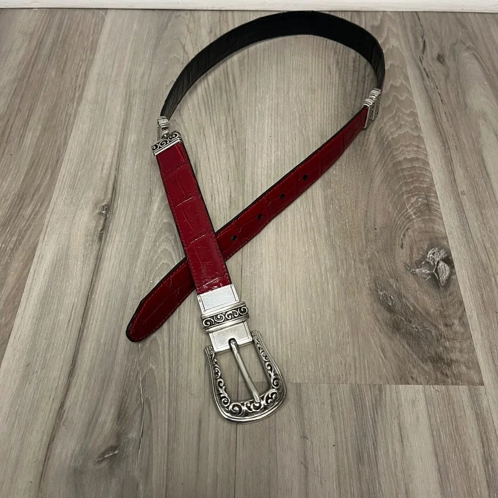 Brighton Black/Red Twist Turn Reversible Croc-Embossed Leather Belt Size M / 30